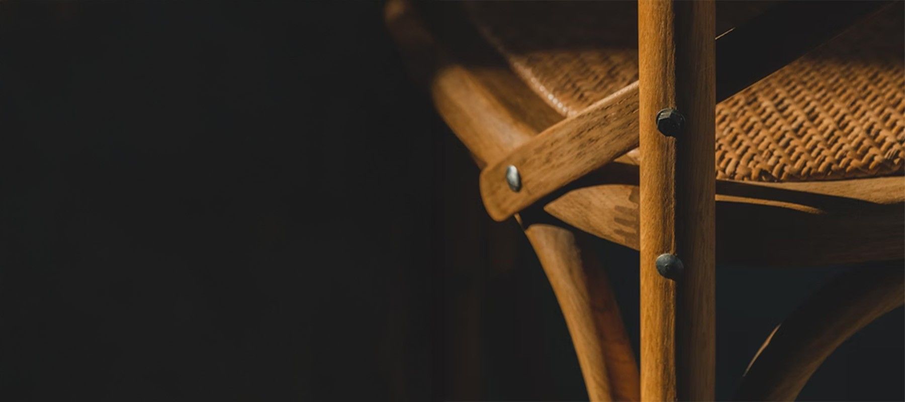 Återbrukade kvalitetsmöbler för hem och kontor