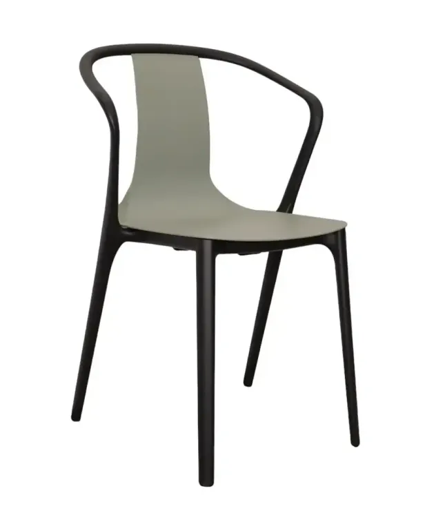 Begagnad matstol Belleville från Vitra. Tillverkad i formsprutad polyamid, färgad i svart och grön. Mått: höjd 84 cm, bredd 56 cm, djup 48 cm, sitthöjd 46 cm.