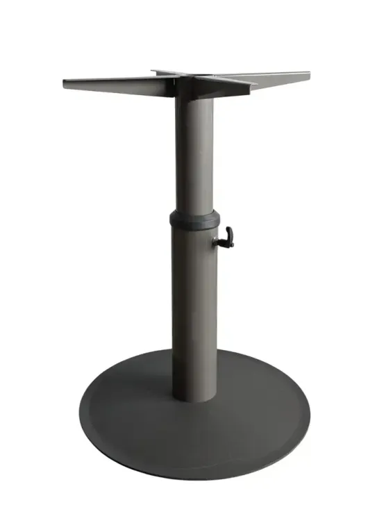 Begagnat pelarstativ serie E från Kinnarps i grått. Mått: Höjd 60-83 cm x Bredd 60 cm x Djup 60 cm. 
