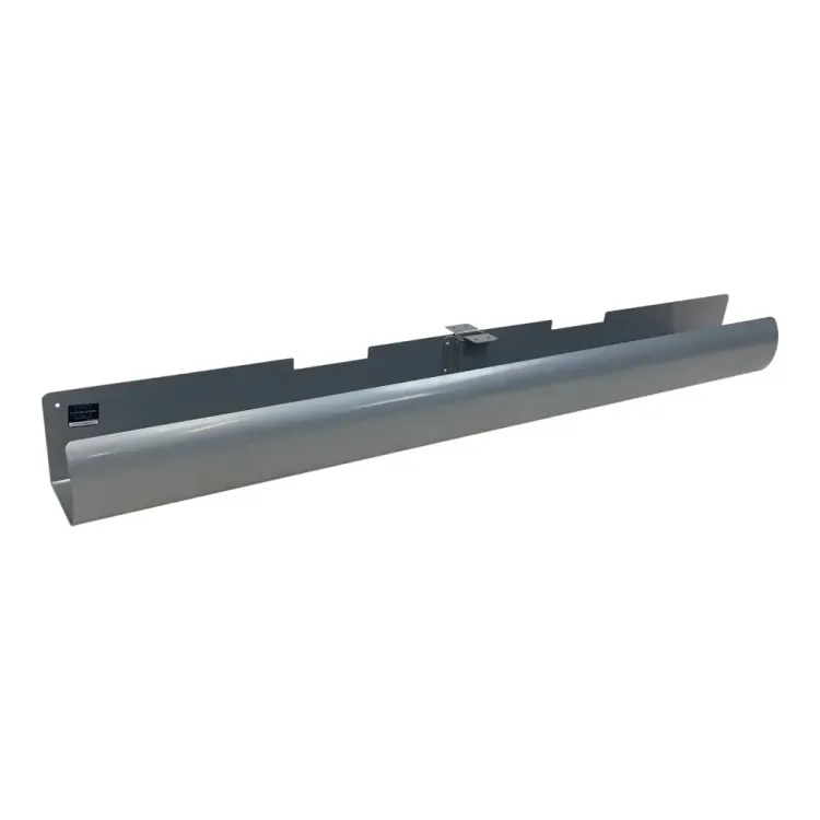 Begagnat kabeldike Axessline Liftpipe Tray från Forming Function i grått. Mått: Höjd: 10 cm, Bredd: 105 cm, Djup: 11 cm. 