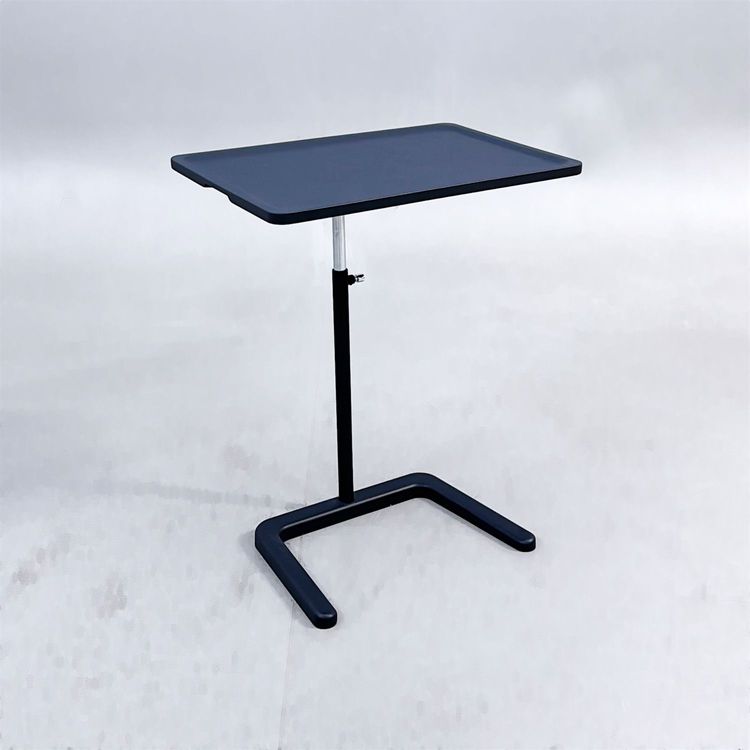 Begagnat laptopbord Nes från Vitra i svart. Mått: Bredd 50 cm, Djup 35 cm, Höjd justerbar från 57 till 77 cm.  