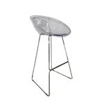 Barstol Pedrali Gliss med runt skal i transparent färg, Stomme med kromade rörben, design Claudio Dondoli och Marco Pocci. 