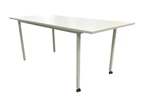 Konferensbord