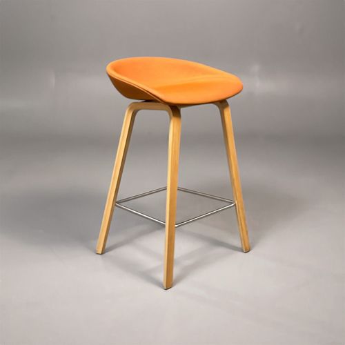 Barstol till bordshöjd 90 cm