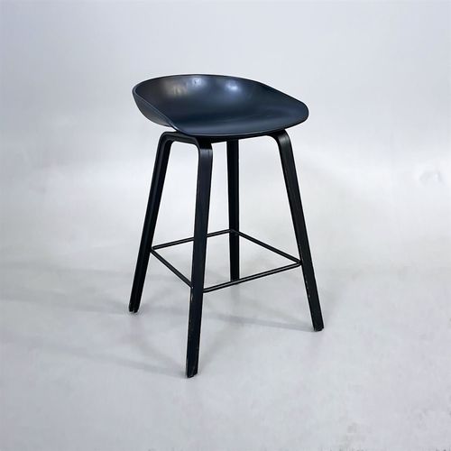 Barstol till bordshöjd 90 cm