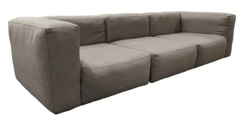 Begagnad ljusbrun soffa från Hay, modell Mags. Rak modell. Mått: höjd 67,5 cm, bredd  273 cm, djup 99 cm,  sitthöjd 31 cm. 