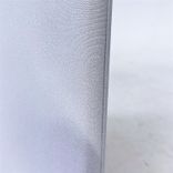 Begagnad bordsskärm Softline 30 från Abstracta i grå textil. Mått: bredd 100 cm, djup  3 cm och höjd 65 cm. 