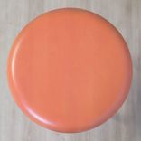 Begagnad pall Chord från Mitab i orange färg. Mått: Total höjd: 46 cm Diameter: 36 cm. 