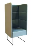 Begagnad fåtölj Mingle från EFG i ljusgrön och mörkgrön textil. Mått: Höjd 140 cm, bredd 66 cm och djup 57 cm. 