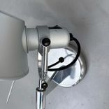 Begagnad vägglampa Tolomeo Faretto i aluminium från Artemide. Mått: Djup 25 cm, Höjd 23 cm. 