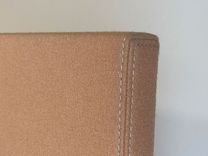 Begagnad soffa Half a Hut sofa från Götessons. Mått: Djup: 55 cm, Bredd: 86 cm, Höjd: 145 cm, Sitthöjd: 45 cm.