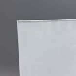 Begagnad glastavla från Lintex i vitt. Mått: bredd 75 cm och höjd 150 cm. 