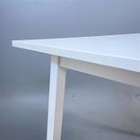 Begagnat projektbord Julius från EKV i vitt. Mått: bredd 180 cm, djup 60 cm och höjd 110 cm. 
