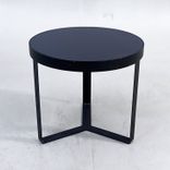 Begagnat runt soffbord Copper från Fogia i svart. Mått: diameter 45 cm, höjd 40 cm. 