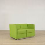 Begagnad 2-sits soffa Torso från Swedese i grönt filttyg. Mått: Bredd: 119 cm Höjd: 70 cm Sitthöjd: 44 cm Djup: 70 cm Sittdjup: 50 cm. 