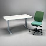 Begagnad kontorsgrupp med kontorsstol Soul Mesh, från Savo. Har grön sits och luftig meshrygg, samt höj- och sänkbart skrivbord med vit bordsskiva på silverstativ. Mått bord: (Bredd: 140 cm / Djup: 80 cm