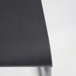 Begagnad barstol Add från Lammhults i svart. Mått: bordshöjd 90 cm. Höjd 67 cm, bredd 36 cm och djup 36 cm. 