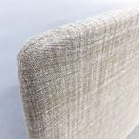 Begagnad bordsskärm i beige tyg. Mått: bredd 140 cm höjd 60 cm. 