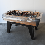 Begagnat fotbollsspel Soccer Table Deluxe från MP-Sport i ek med svarta ben. Mått: Bredd: 150 cm, Djup: 135 cm, Höjd: 83 cm.