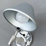 Begagnad vägglampa Tolomeo Faretto i aluminium från Artemide. Mått: Djup 25 cm, Höjd 23 cm. 