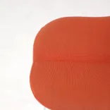 Begagnad barstol Duo från Offecct i orange. Mått: Höjd 80 cm, bredd 42 cm, djup 37 cm. 