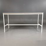 Begagnat projektbord Base High Table från Muuto i vitt. Bredd: 190 cm, Djup: 85 cm, Höjd: 105 cm.  