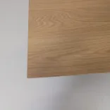 Begagnat konferensbord Frankie från Martela i ek. Mått: Bredd 420 cm, djup 120 cm och höjd 73 cm. 