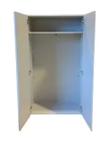 Begagnad ljusgrå garderob med slagdörr. Mått: höjd: 145 cm, bredd: 80 cm, djup: 42 cm. 