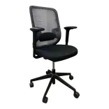 Begagnad kontorsstol Do från Orangebox med meshrygg, i svart. Mått: Höjd 112 cm x Bredd 64 cm x Djup 50 cm Justerbar sitthöjd: 45-57 cm. 