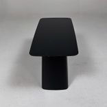Begagnat soffbord Metal Side Table Large från Vitra i svart. Mått: bredd 70 cm, djup 31.5 cm och höjd 35.5 cm. 
