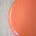 Begagnad pall Chord från Mitab i orange färg. Mått: Total höjd: 46 cm Diameter: 36 cm. 