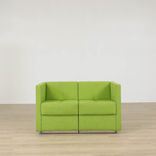 Begagnad 2-sits soffa Torso från Swedese i grönt filttyg. Mått: Bredd: 119 cm Höjd: 70 cm Sitthöjd: 44 cm Djup: 70 cm Sittdjup: 50 cm. 