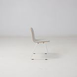 Begagnad konferensstol Sola från Martela grå. Höjd 78 cm, sitthöjd 46 cm, bredd 45 cm och djup 54 cm. 