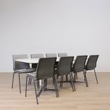 Begagnad Konferensstol från Profim, modell Ana 4340SR. Klädd i ljusgrått tyg med mörkgrå ben. Mått Höjd: 82 cm, Sitthöjd: 47 cm, Rygghöjd: 43 cm, Sittbredd: 43 cm, Ryggbredd: 41 cm, Sittdjup: 40 cm