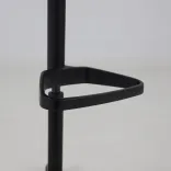 Begagnad balanspall Rondo från Tronhill i mörkblått. Mått: justerbar höjd 66–91 cm och rund sits med 40 cm diameter. 