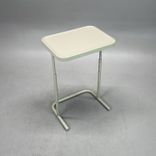 Begagnat laptopbord Björkåsen från Ikea i beige. Mått: bredd 46 cm, djup 35 cm och justerbar höjd mellan 60 till 70 cm. 