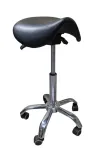 Begagnad kontorsstol/sits med sadesits från Toplux i svart. Mått: Höjd 53-73 cm x Bredd 46 cm x Djup 46 cm. 