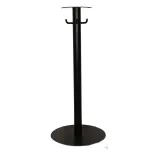 Begagnat Pelarstativ i svart färg med krokar för upphängning av kläder eller andra tillbehör. Mått höjd 87 cm, bredd 39 cm och djup 39 cm.  