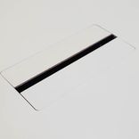 Begagnat runt konferensbordet Attach från Lammhults i vitt med svarta ben. Måtten bredd: 120 cm och höjd: 90,5 cm. 