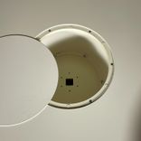 Begagnad Arkiv och lagerhylla. Postsortering, Modell Rondell från Boxit. Rund i vit färg, på träben. Mått diameter 110 cm, höjd 105 cm. 