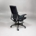 Begagnad kontorsstol Chairly från SA Möbler i svart. Mått: sitthöjd på 46–56 cm. 