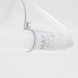 Begagnad golvlampa Neon Tube Led i vitt från Hay. Mått: bredd 150 cm, diameter 3 cm. 