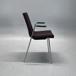 Begagnad konferensstol från Swedese modell Happy. I brunlila tyg med kromat underrede. Mått: bredd 62 cm, djup 54 cm, höjd 84 cm, sitthöjd 45 cm. 