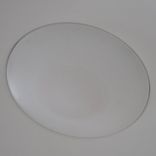 Vit begagnad taklampa. Mått: Diameter 50 cm. 