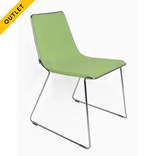 Begagnad Konferensstol från Johanson Design, modell Speed. I ljusgrön färg, underrede med kromade medar. Mått: Höjd 80 cm x Bredd 50 cm x Djup 60 cm. Sitthöjd: 46 cm. 