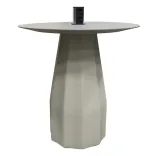 Begagnat matbord från Viccarbe, modell Burin. I beige. Rund bordsskiva. Mått höjd 73 cm, bredd 70 cm, djup 70 cm. 