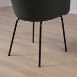 Begagnad konferensstol Harbour Dining chair från Audo Copenhagen i mörkgrönt. Ben i pulverlackerat stål. Mått: bredd 59 cm, höjd 79 cm, djup 52 cm, sitthöjd 46 cm. 