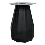 Begagnat Bordsstativ från Viccarbe i svart och grå färg. Tillverkat av väderbeständigt kompakt laminat. Mått: höjd 72 cm, bredd 50 cm, djup 50 cm. 