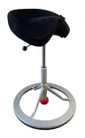 Begagnad balanspall från Backapp i svart. Mått: Höjd 59-82 cm x Bredd 61 cm x Djup 61 cm Justerbar sitthöjd: 59-82 cm. 