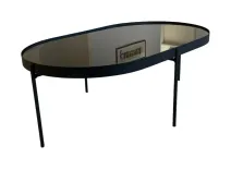 Begagnat soffbord NoNo Table från Audo Copenhagen i svart med glasskiva. Mått: Höjd 35 cm x Bredd 96,5 cm x Djup 59,5 cm. 